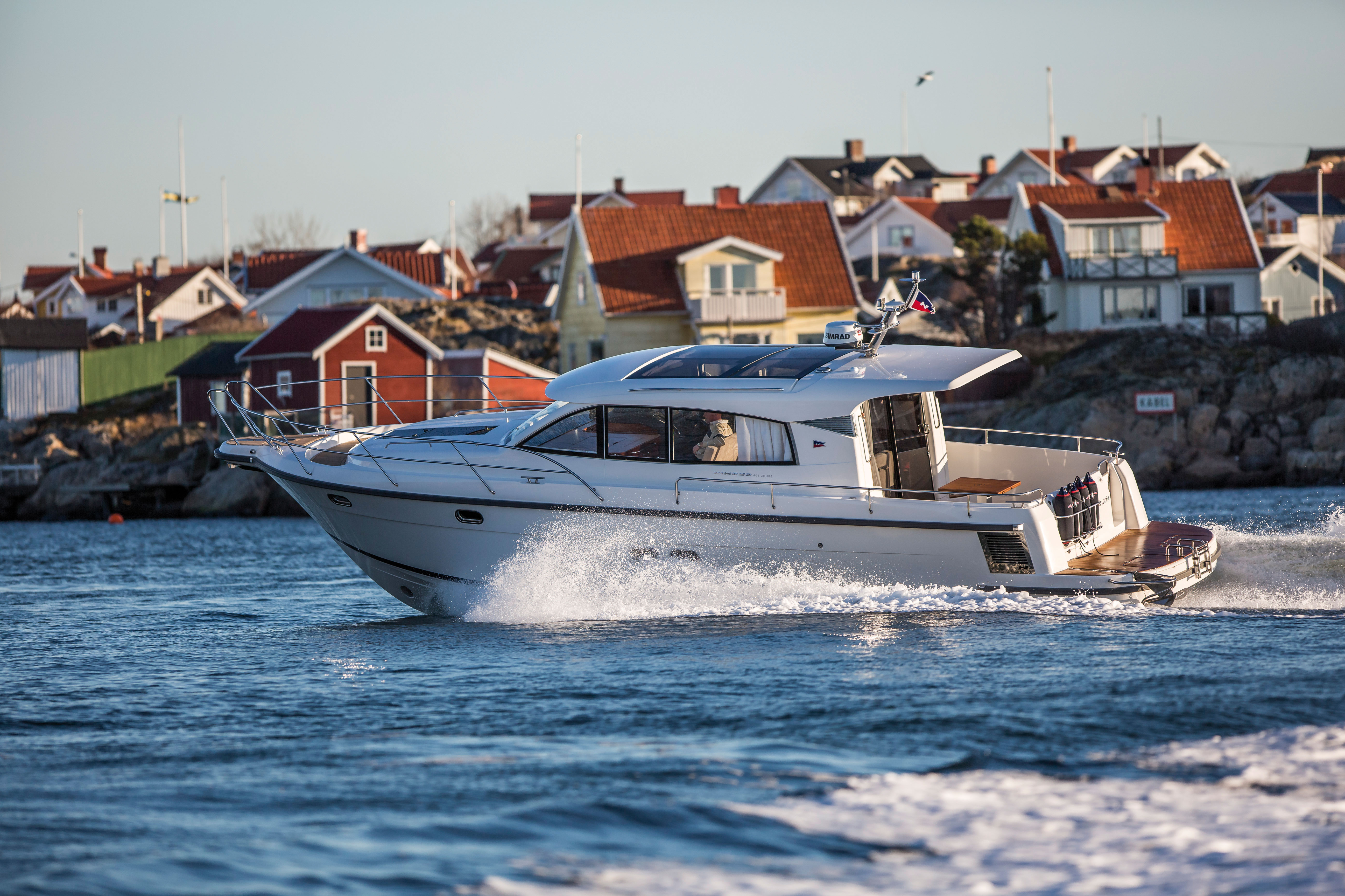 limma täta båt